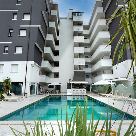 Nero D'Avorio Apartments Rimini Exterior photo